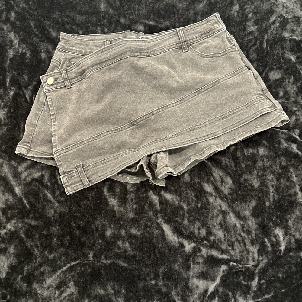 Women's Black Denim Shorts